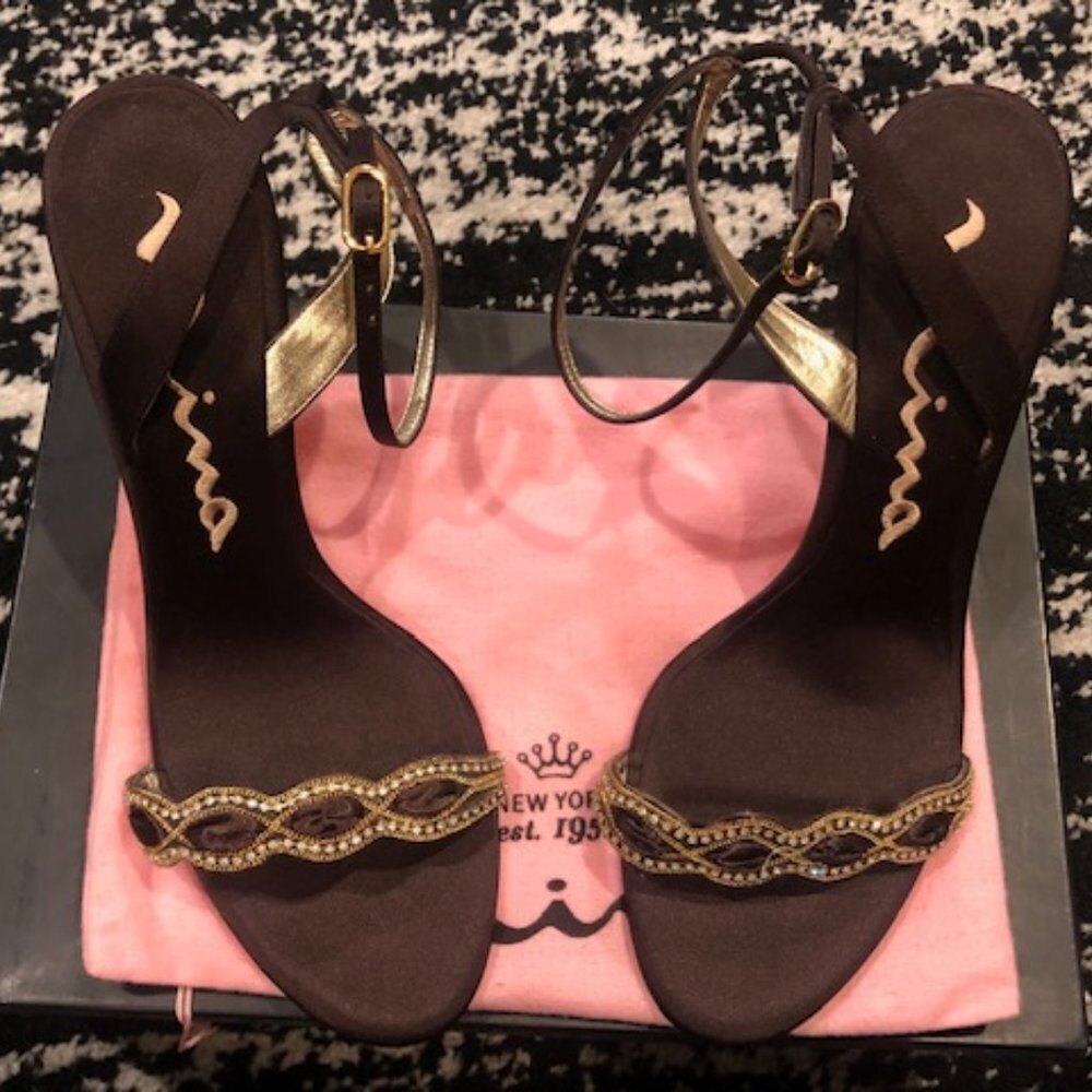 Nina Vasek LS Heels